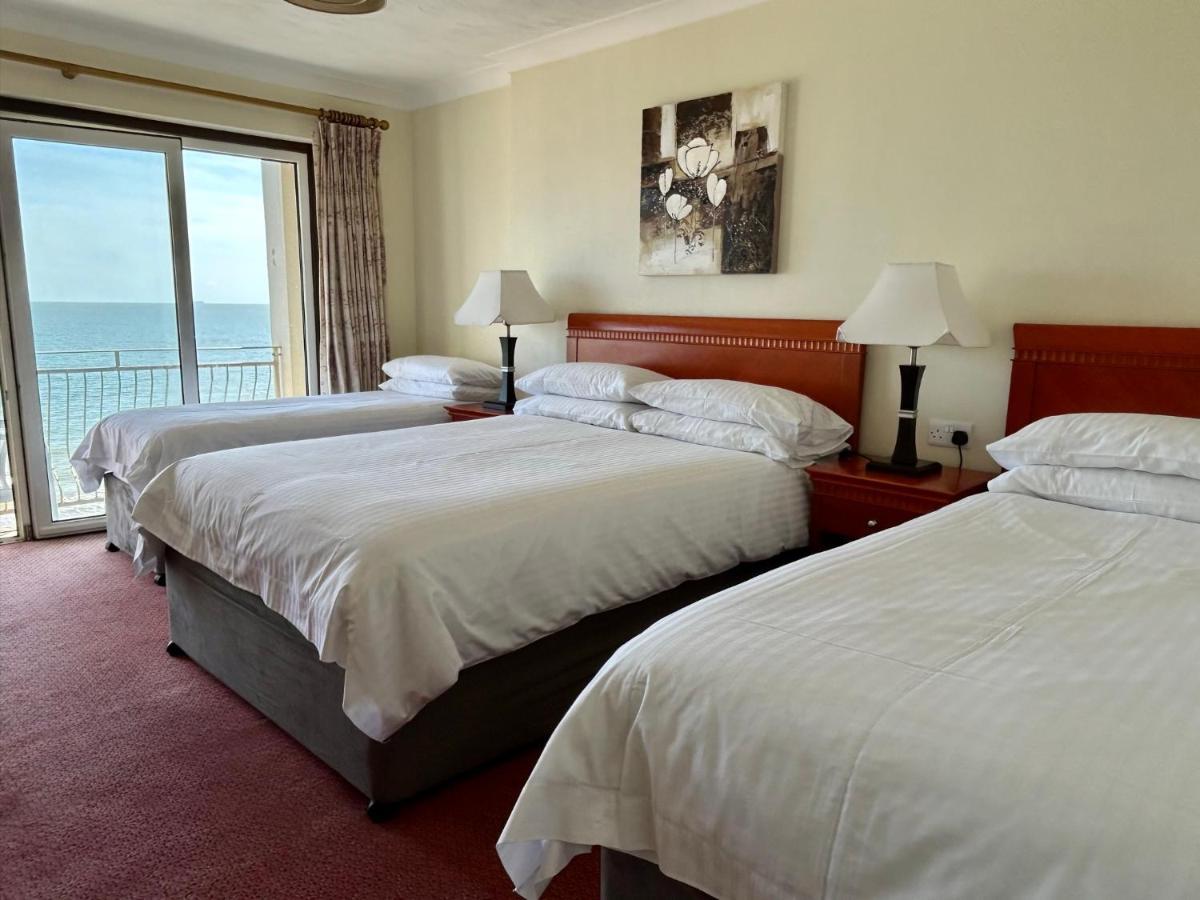Regent Court - Seafront, Sandown - Free Car Ferry For Bookings Of 3 Or More Nights, Subject To Availability Zewnętrze zdjęcie