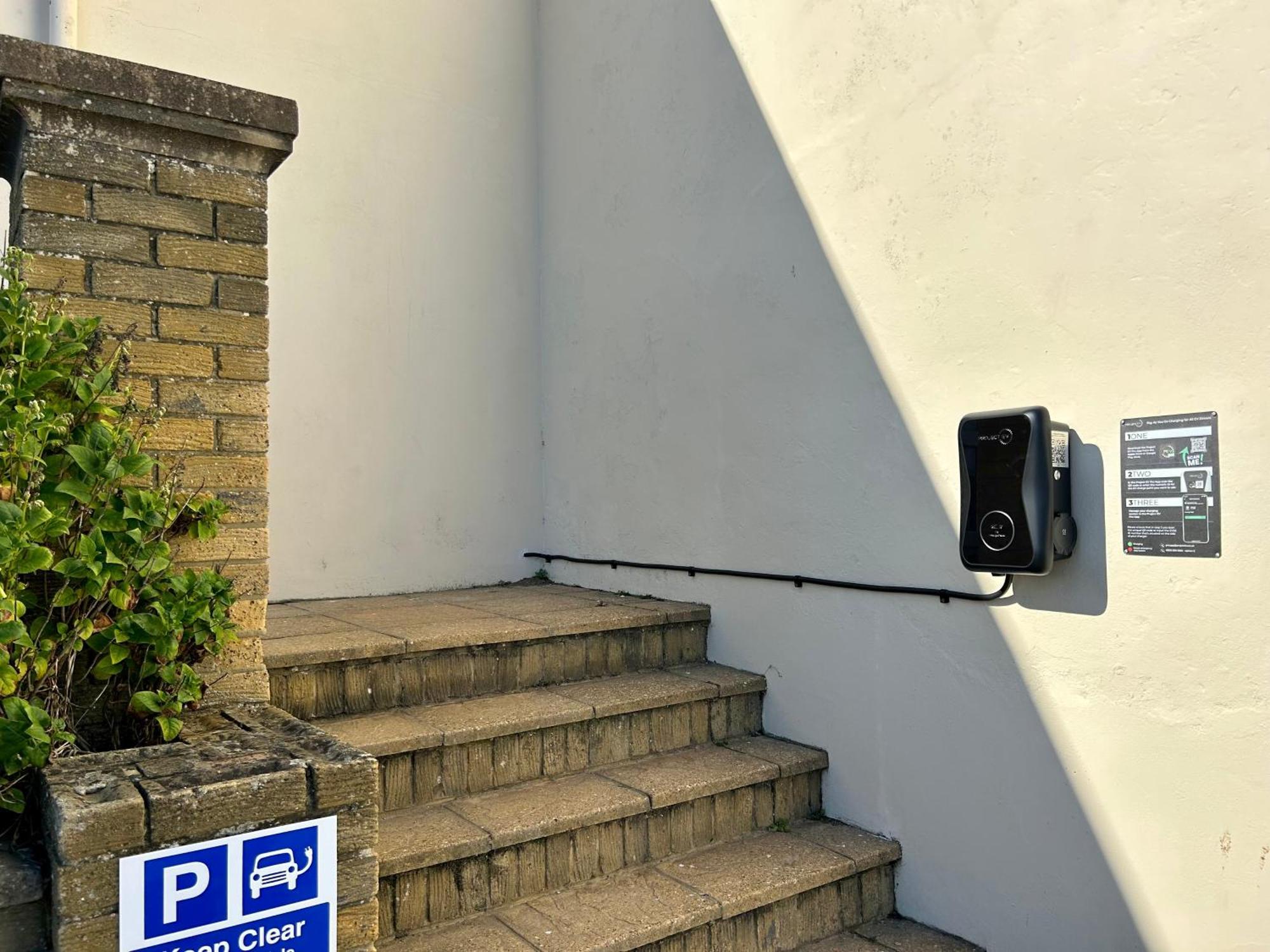 Regent Court - Seafront, Sandown - Free Car Ferry For Bookings Of 3 Or More Nights, Subject To Availability Zewnętrze zdjęcie