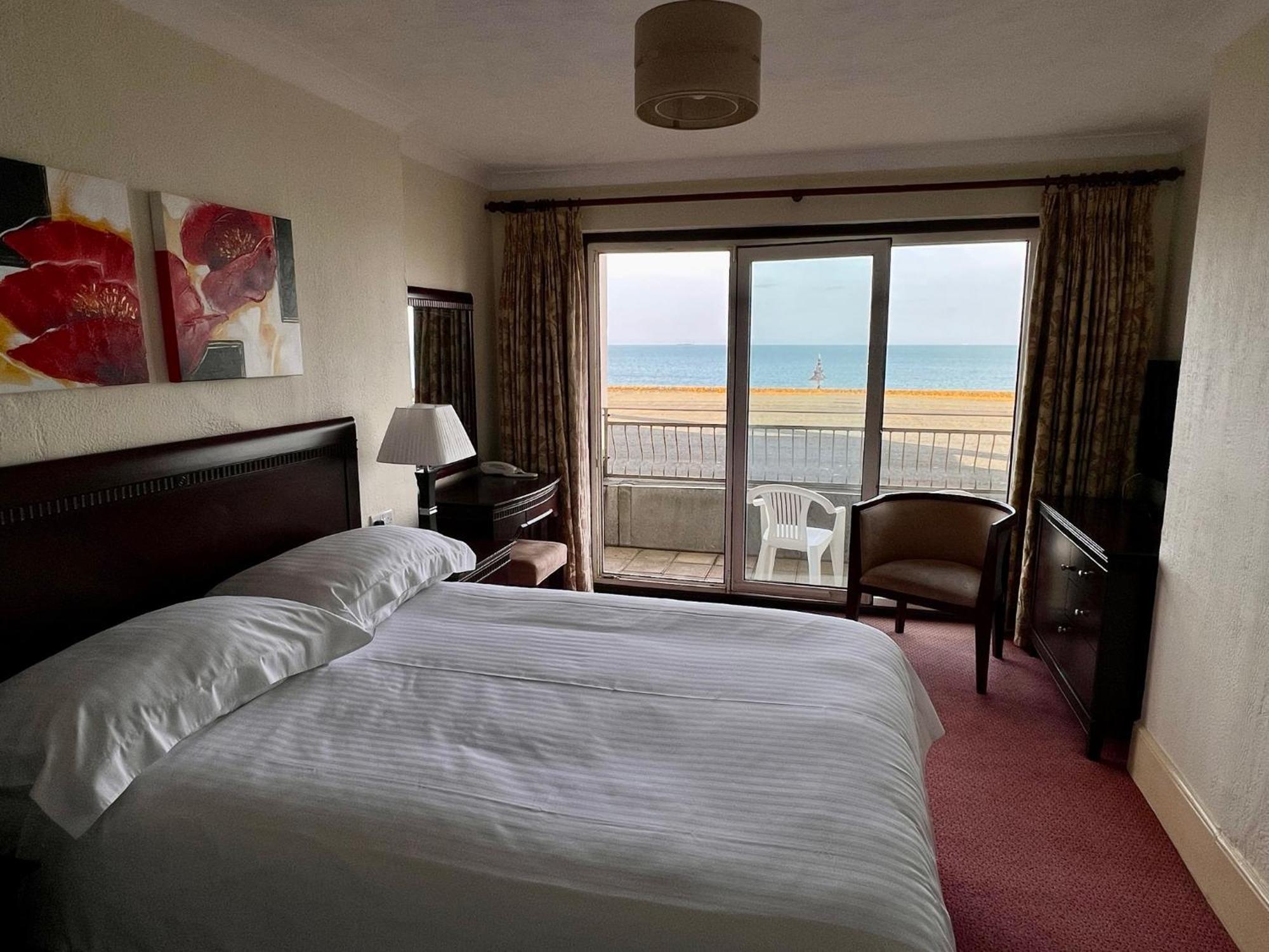 Regent Court - Seafront, Sandown - Free Car Ferry For Bookings Of 3 Or More Nights, Subject To Availability Pokój zdjęcie