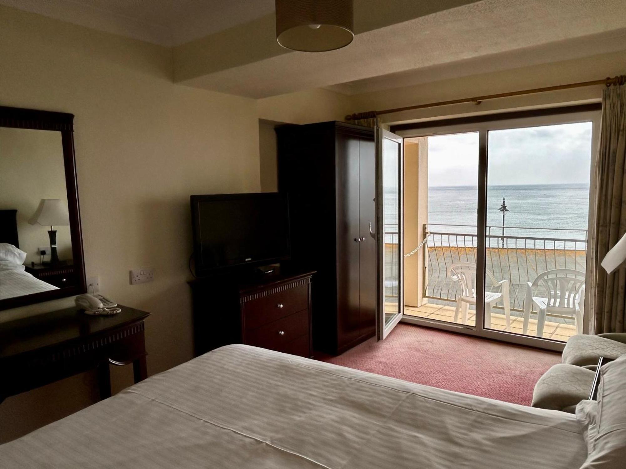 Regent Court - Seafront, Sandown - Free Car Ferry For Bookings Of 3 Or More Nights, Subject To Availability Zewnętrze zdjęcie