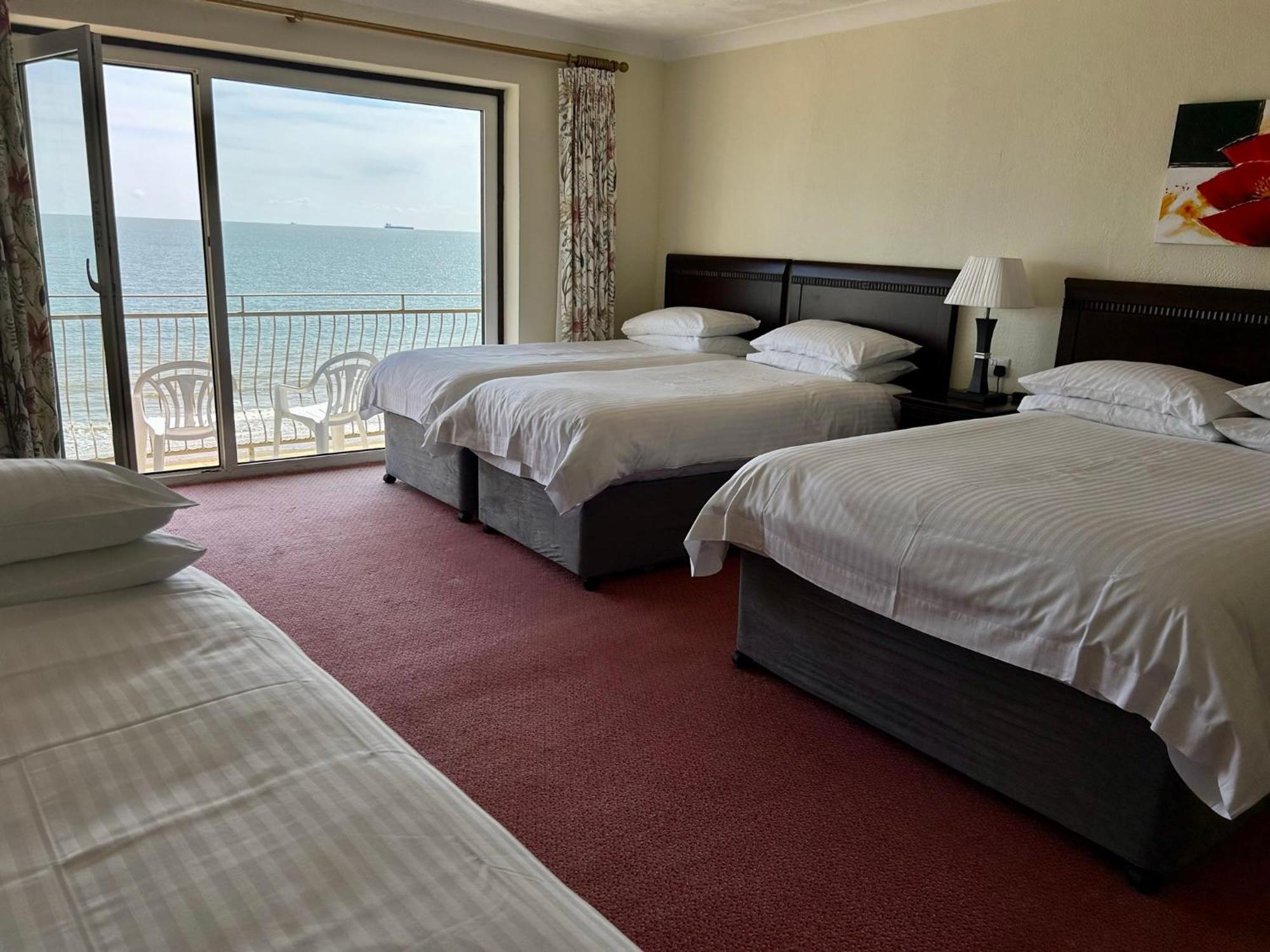 Regent Court - Seafront, Sandown - Free Car Ferry For Bookings Of 3 Or More Nights, Subject To Availability Pokój zdjęcie
